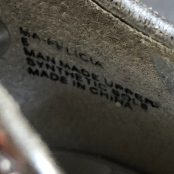 Silver Glitter Pointy Toe Glitter Heels 8 - Picture 7 of 8